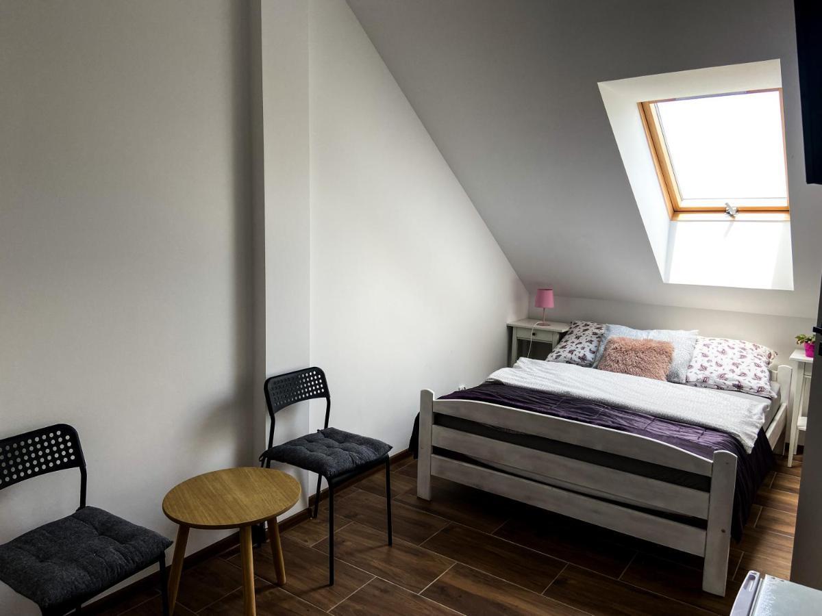Bed and Breakfast Zacisze Karczmiska Pierwsze Exterior foto